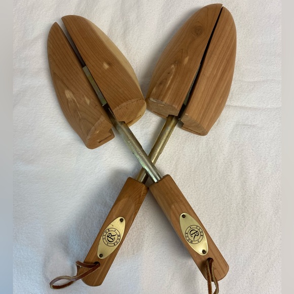 CLUB ROOM Men’s Shoe Stretcher - Picture 1 of 5